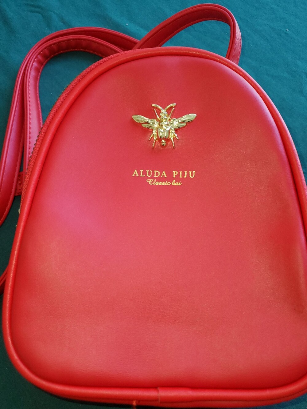 Aluda Piju "Classic Bai" red faux leather crossbody bag